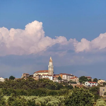 Beautiful In Nyaraló *