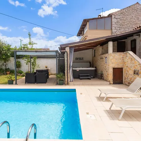 Beautiful In Holiday home